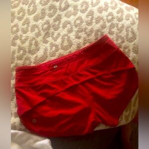 Lululemon never worn